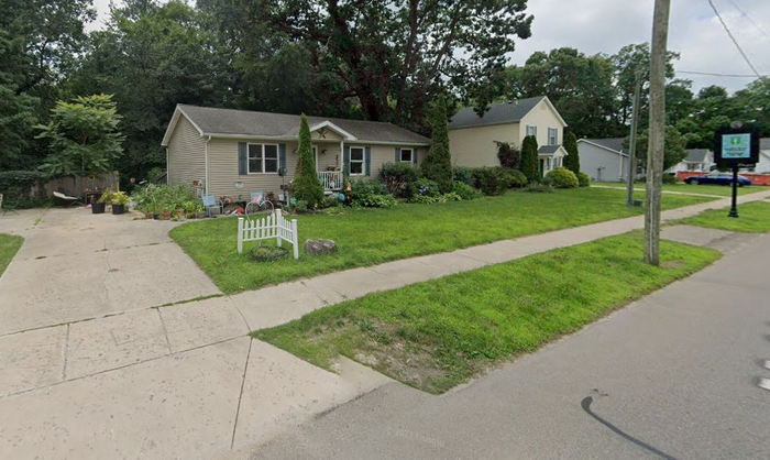 Twin Oaks Drive-In - 2022 Street View Of Lot (newer photo)